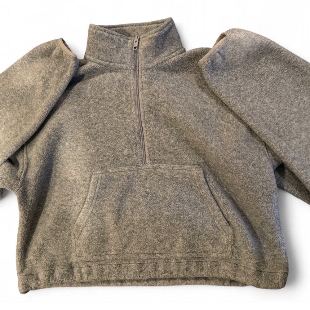 Aritzia Gray Half-Zip Sweatshirt